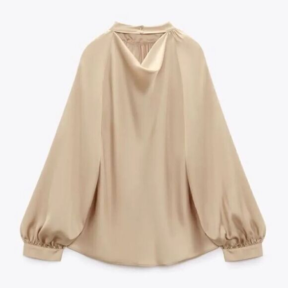 ZARA SATIN TOP WITH FLORAL APPLIQUÉ - Picture 9 of 10